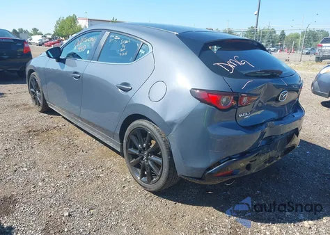 2024 Mazda Mazda3 Hatchback 2.5 S Carbon Edition z USA, uszkodzony, nr VIN JM1BPBLMXR1709671